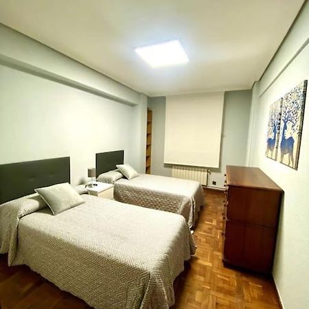 Completo Piso En Santander A 5 Minutos Del Centro Apartman Kültér fotó