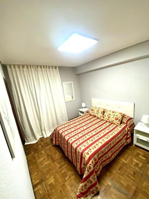 Completo Piso En Santander A 5 Minutos Del Centro Apartman Kültér fotó